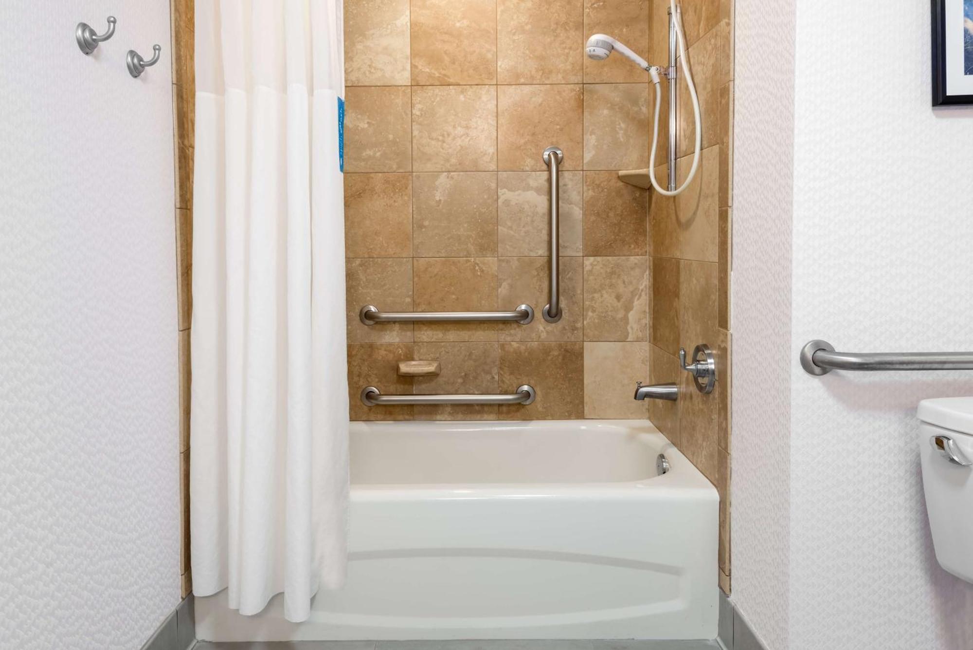 Hampton Inn & Suites Buffalo/Downtown Luaran gambar
